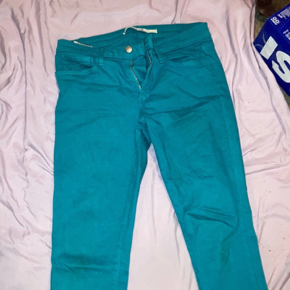 Blue skinny jeans